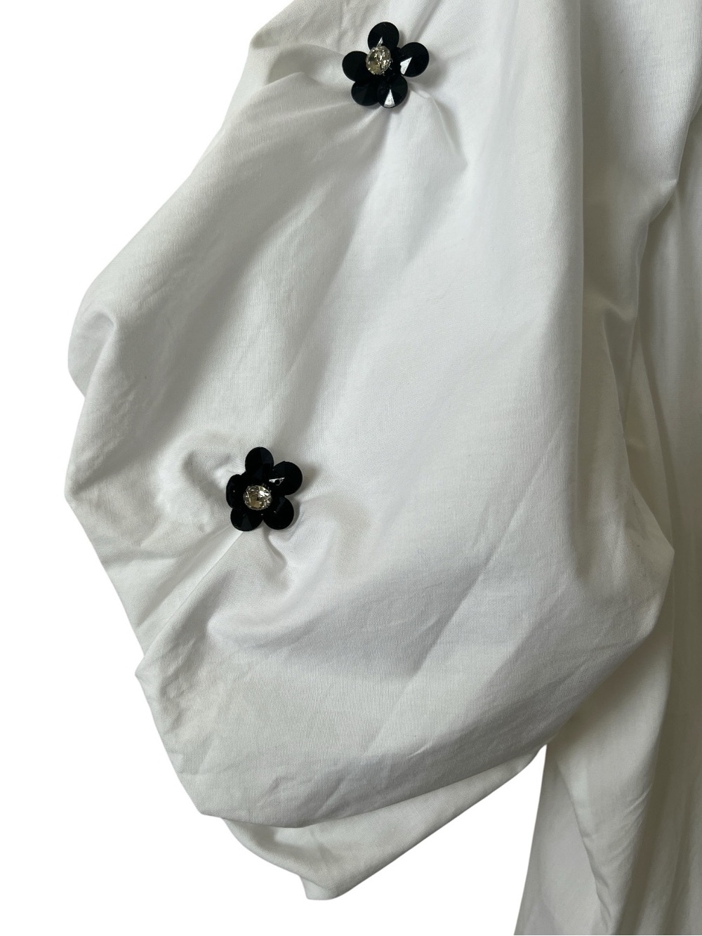 NWT Nancy Yang Embellished Bubble Sleeve Top White Floral Appliqué Blouse Small - Picture 3 of 12